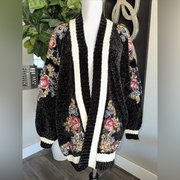 ZARA Knit Floral Appliqué Chunky Open Cardigan - Picture 7 of 14